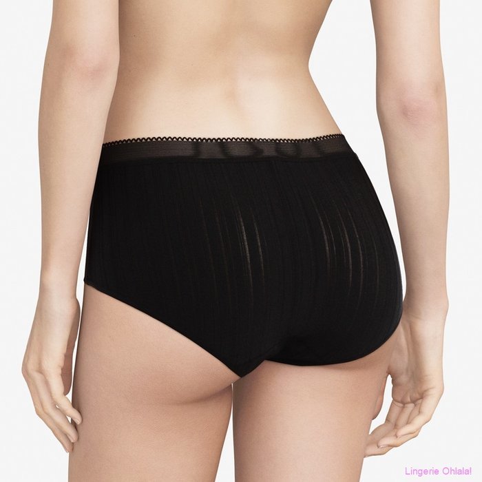 Chantelle Between the lines Tailleslip (Black)