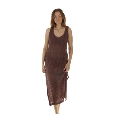 Beachlook 8: Earthy Beach Tones front