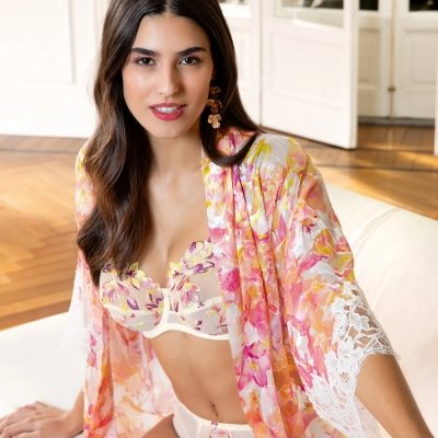 Lise Charmel: Folie d'été front