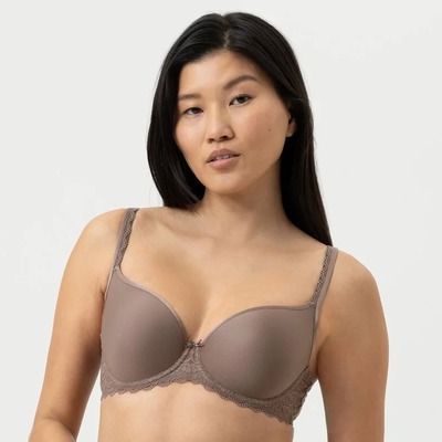Mey: Amorous